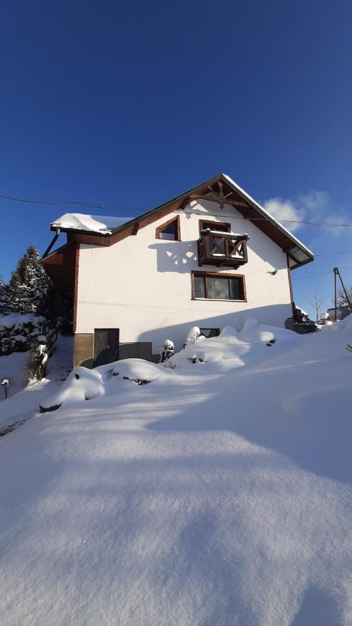 Apartament Huba Exterior foto